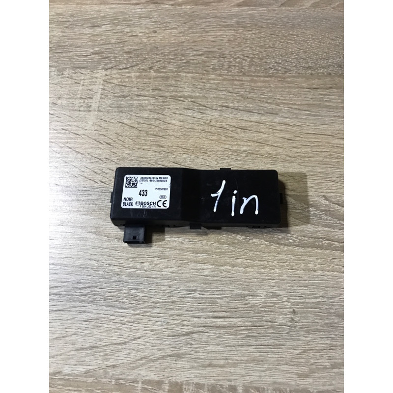 Блок управления центральным замком (электрика / блок управления) Opel Insignia A 2010 2.0 DTH 13501980