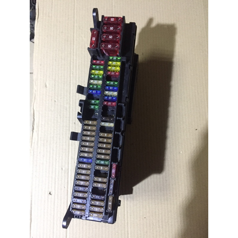 Блок запобіжників (електрика) BMW X5 E53 2003 M62B44 61 13 8 380 407