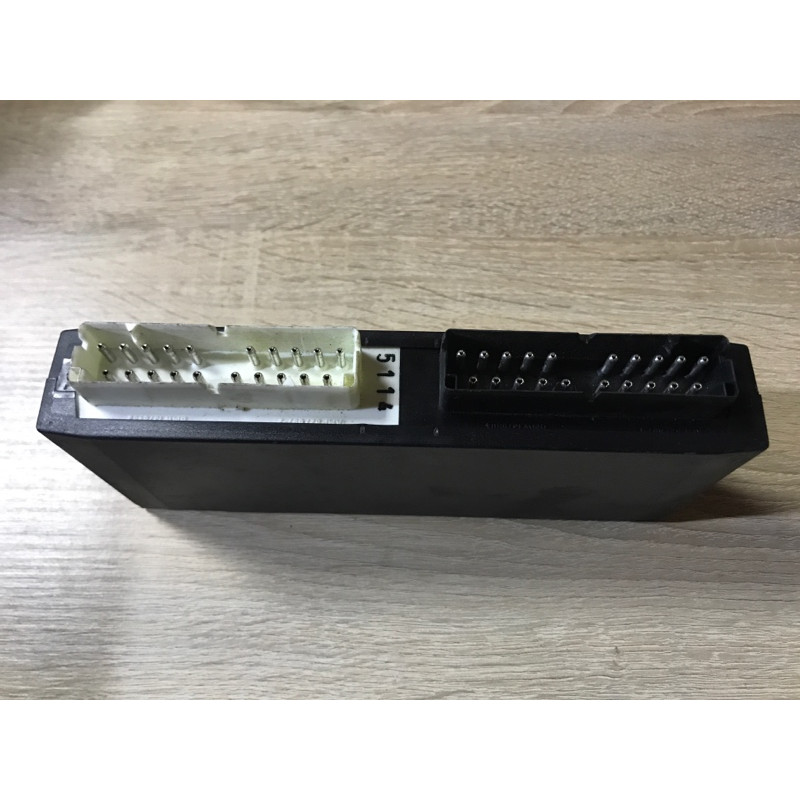 Блок управления светом (электрика / блок управления) BMW 5-series E34 61351379741