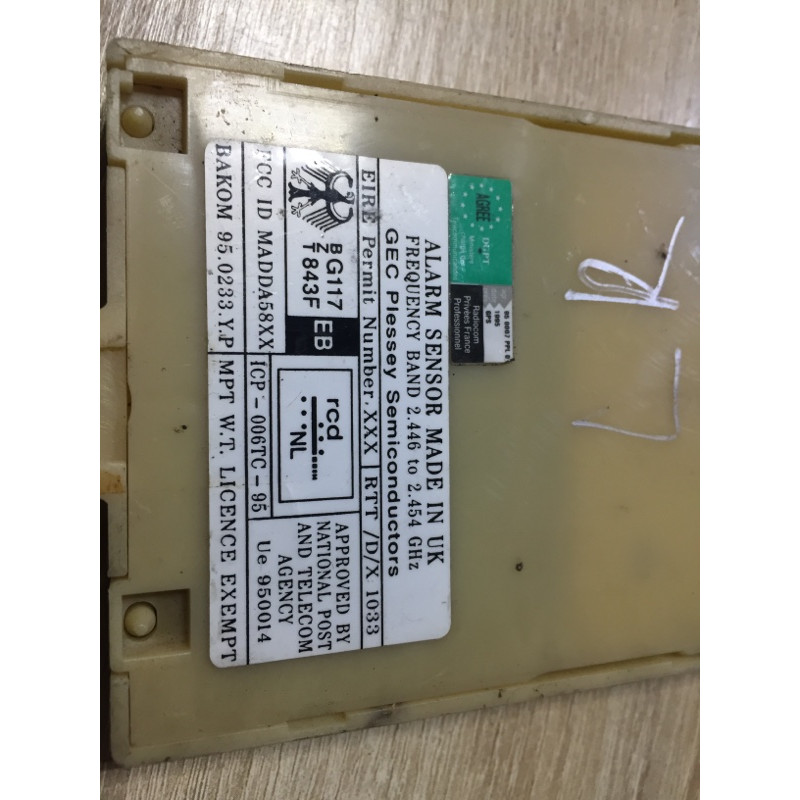 Сигнализация (электрика) Land Rover Freelander L314 1.8B YWC106310