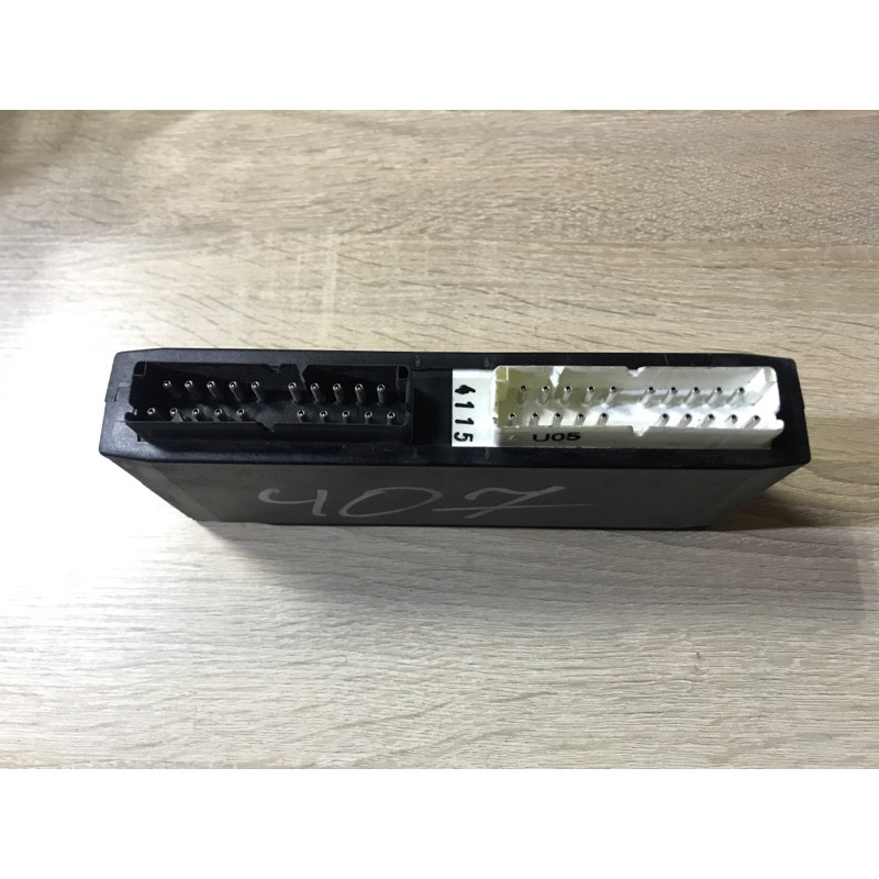 Блок управления светом (электрика / блок управления) BMW 5-series E34 61351379741