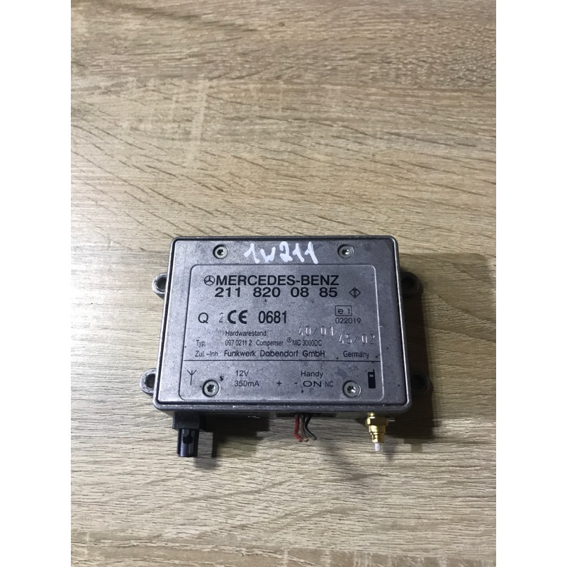 Усилитель антенны (электрика) Mercedes-Benz E-class W211 2006 3.2 M112.946 2118200885