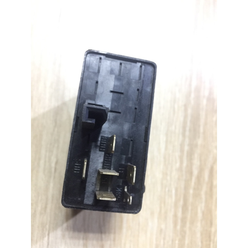 Реле (электрика) BMW 5-series E34 1994 M50B25 61351384825