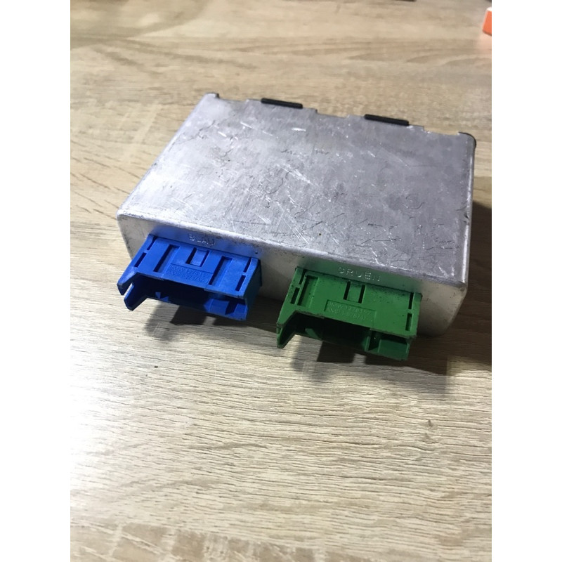 Блок системы диагностики (электрика / блок управления) BMW 5-series E34 1993 M50b25 61351379379