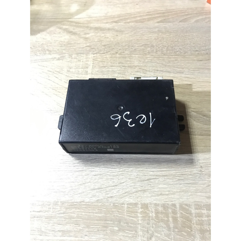 Блок управления центральным замком (электрика / блок управления) BMW 3-series E36 M40B18 61358360100