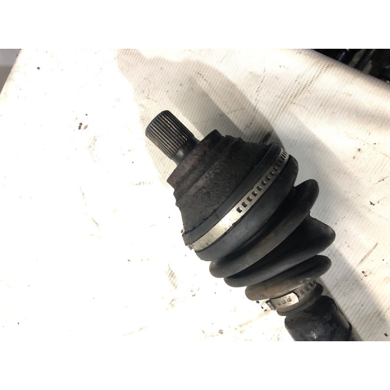 Привод (трансмиссия) Volkswagen Passat B6 2008 2.0 BKP 1K0407272RB