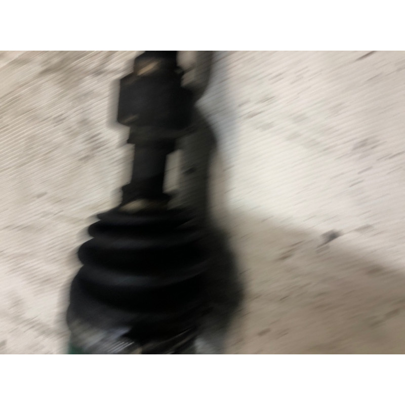 Привод (трансмиссия) Mazda 6 GG 2004 2.0 RF5