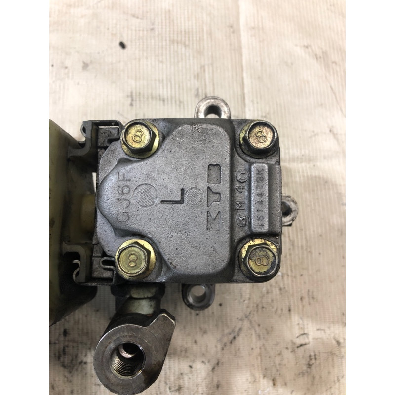 Насос гидроусилителя руля (рулевое управление) Mazda 6 GG 2002 2.0 RF5