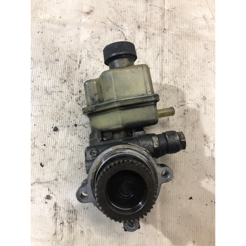 Насос гидроусилителя руля (рулевое управление) Mazda 6 GG 2002 2.0 RF5