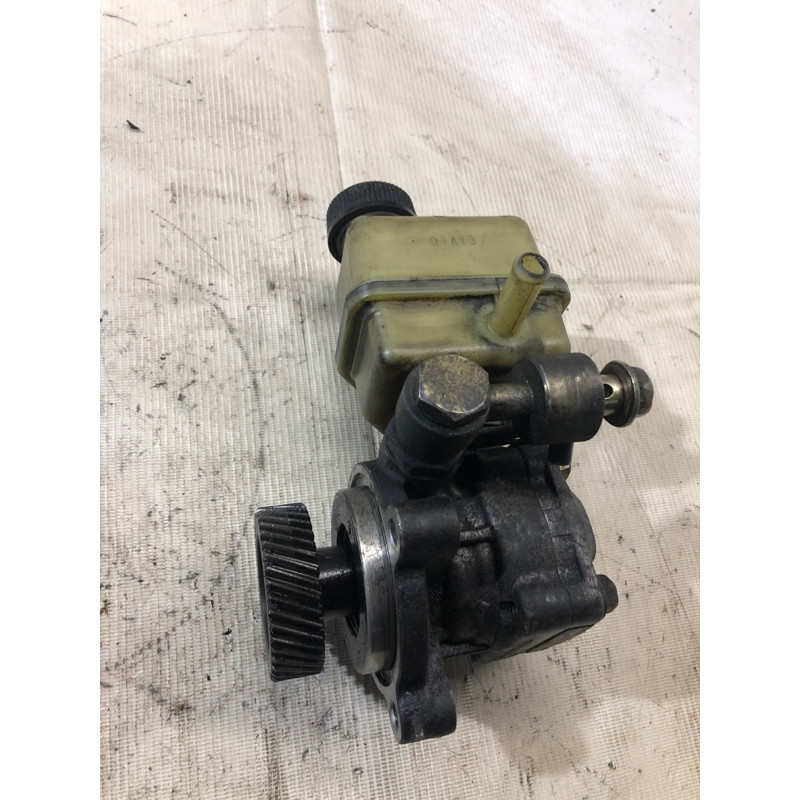 Насос гидроусилителя руля (рулевое управление) Mazda 6 GG 2004 2.0 RF5