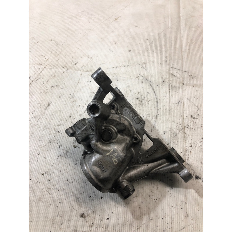 Маслонасос (двигатель и элементы) AUDI A6 C5 2001 2.5 AKE 059115105G