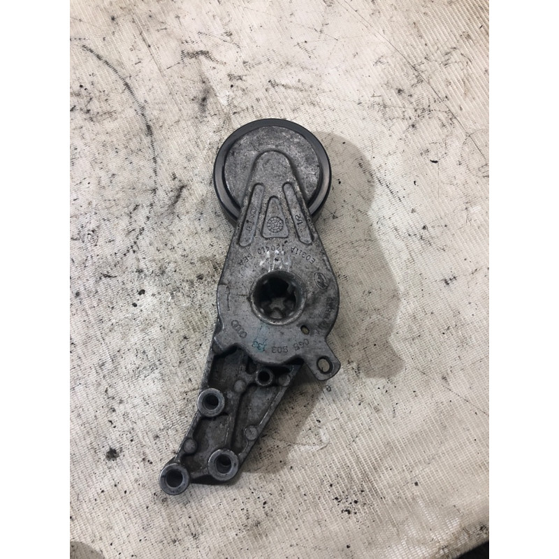 Ролик натяжной (двигатель и элементы) AUDI A4 B6 2003 2.0 ALT e0311a110440