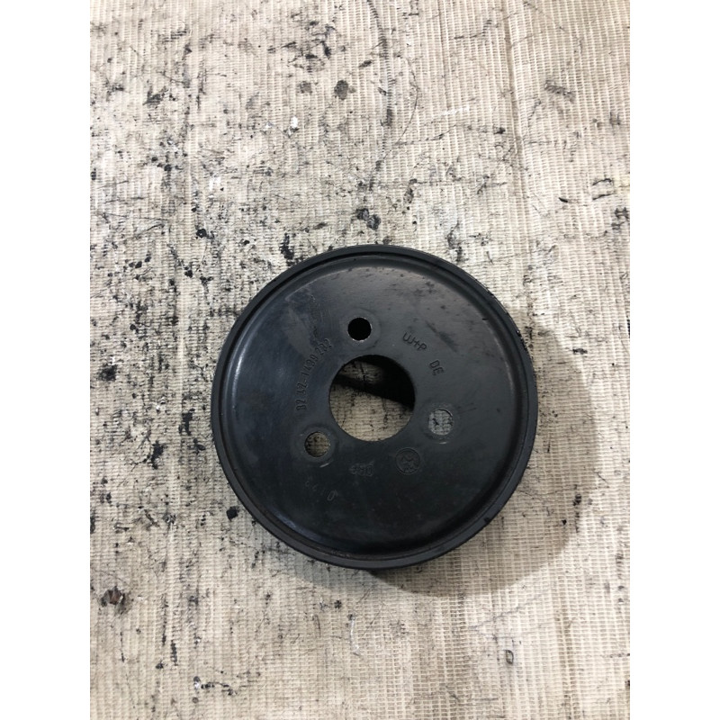 Шкив насоса гидроусилителя (рулевое управление) BMW 7-series E65 N62B44 32421439232