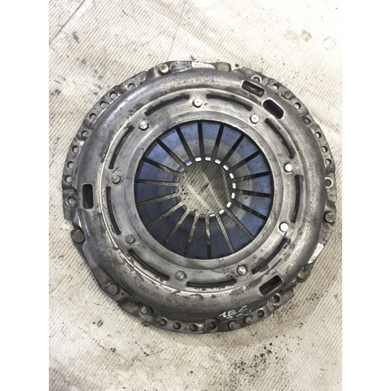 Корзина сцепления (трансмиссия) Volkswagen Passat B6 2008 2.0 BKP 3082000396