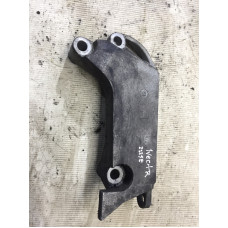 Кронштейн подушки двигателя