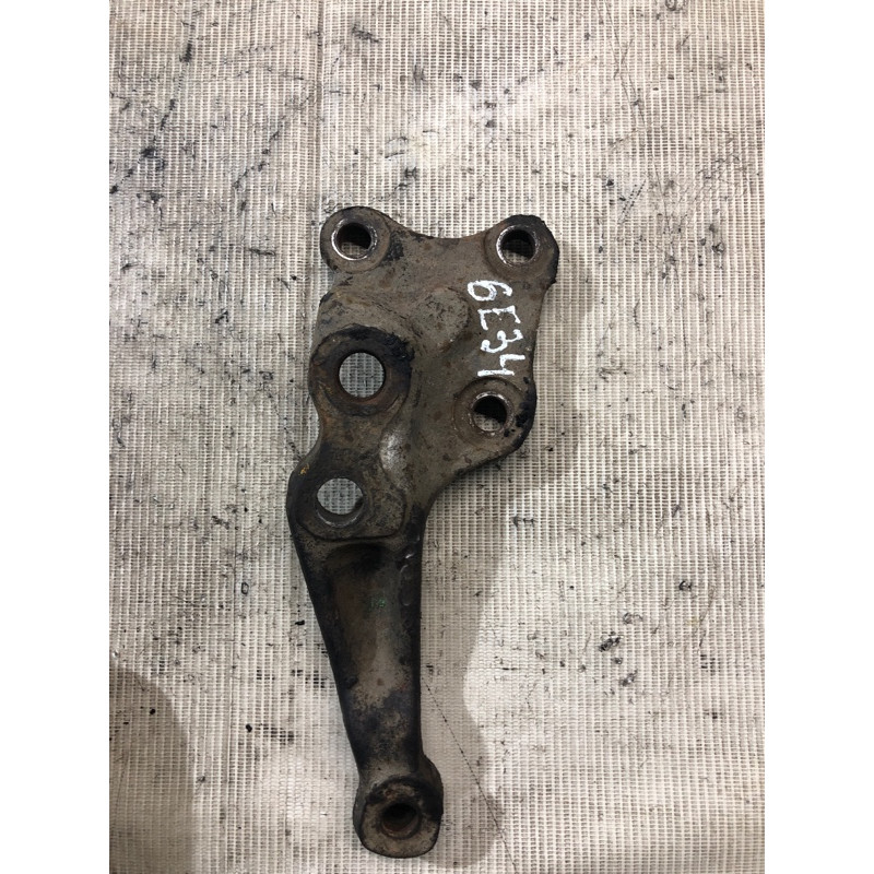 Кронштейн рычага подвески (подвеска) BMW 5-series E34 1993 M20b25 31131133558