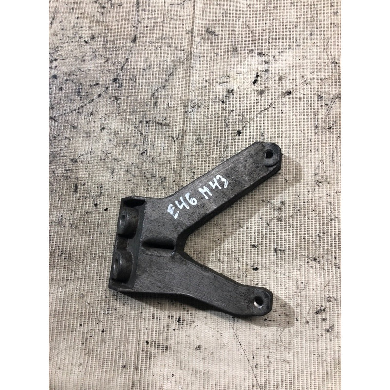 Кронштейн (двигатель и элементы) BMW 3-series E46 11 61 1 743 662