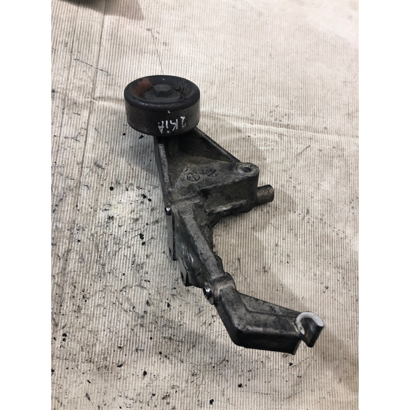 Натяжитель приводного ремня (двигатель и элементы) KIA Sorento BL 2007 2.5 CRDI