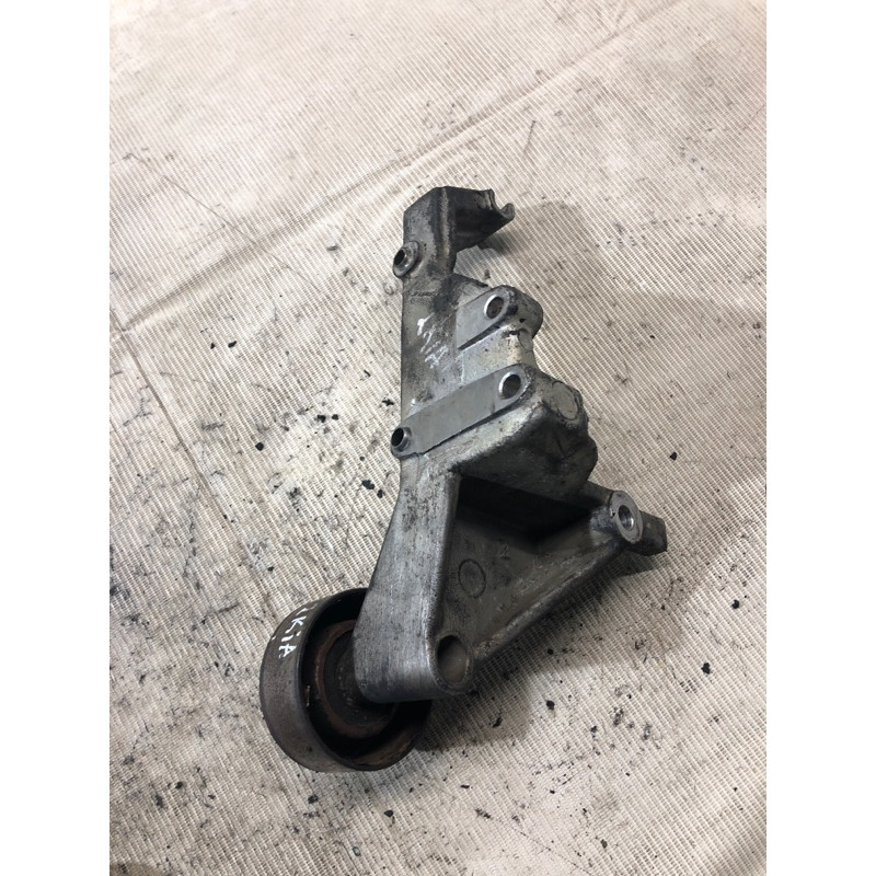 Натяжитель приводного ремня (двигатель и элементы) KIA Sorento BL 2007 2.5 CRDI