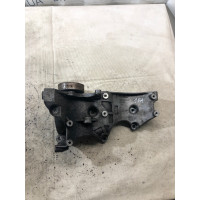 Кронштейн генератора