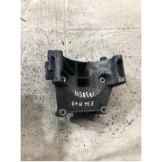 Кронштейн генератора