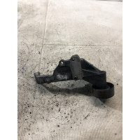 Натяжитель приводного ремня