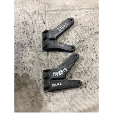 Кронштейн впускного коллектора