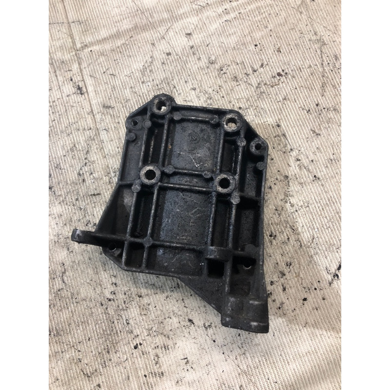 Кронштейн компрессора кондиционера (кронштейны двигателя) BMW 5-series E34 64552245412