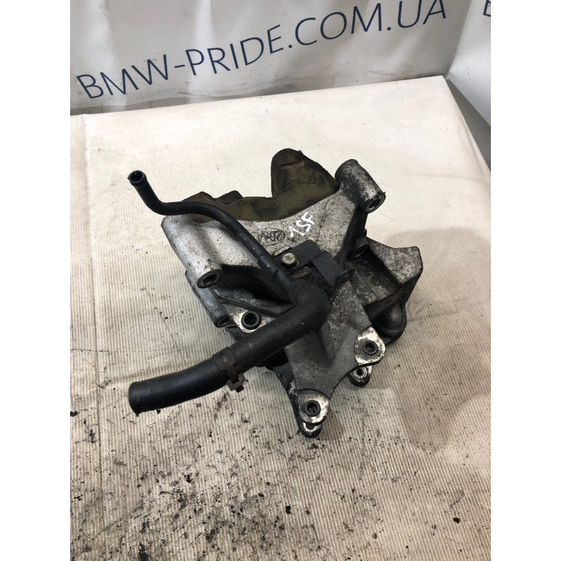 Кронштейн генератора (кронштейны двигателя) Hyundai Santa Fe CM 2009 2.2 CRDI 3747227000