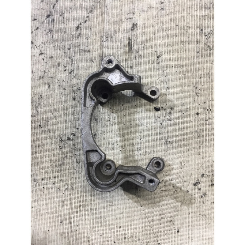 Кронштейн дросельной заслонки (кронштейны двигателя) BMW 5-series E34 1994 M51d25 13541748717