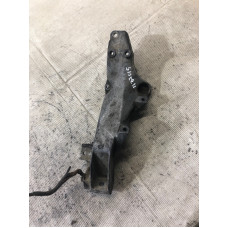 Кронштейн подушки двигателя