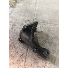 Кронштейн подушки двигателя