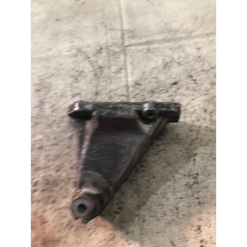 Кронштейн подушки двигателя (кронштейны двигателя) Mercedes-Benz E-class W211 2006 3.2 M112.946 a1122232004