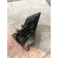 Кронштейн подушки двигателя