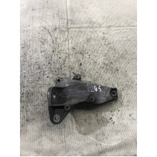 Кронштейн подушки двигателя