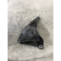 Кронштейн подушки двигателя