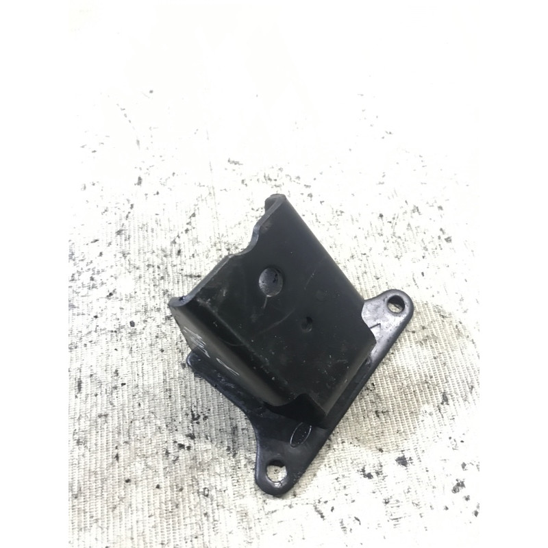 Кронштейн подушки двигателя (кронштейны двигателя) KIA Sorento BL 2007 2.5 CRDI