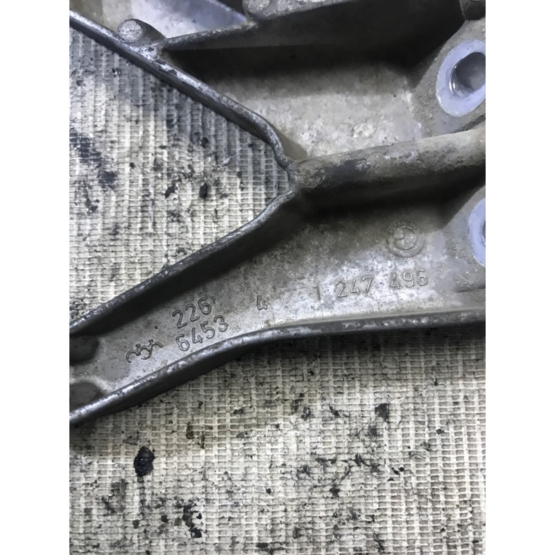 Кронштейн впускного коллектора (кронштейны двигателя) BMW 3-series E36 1996 M43b16 11611739351