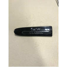 Молдинг крыла