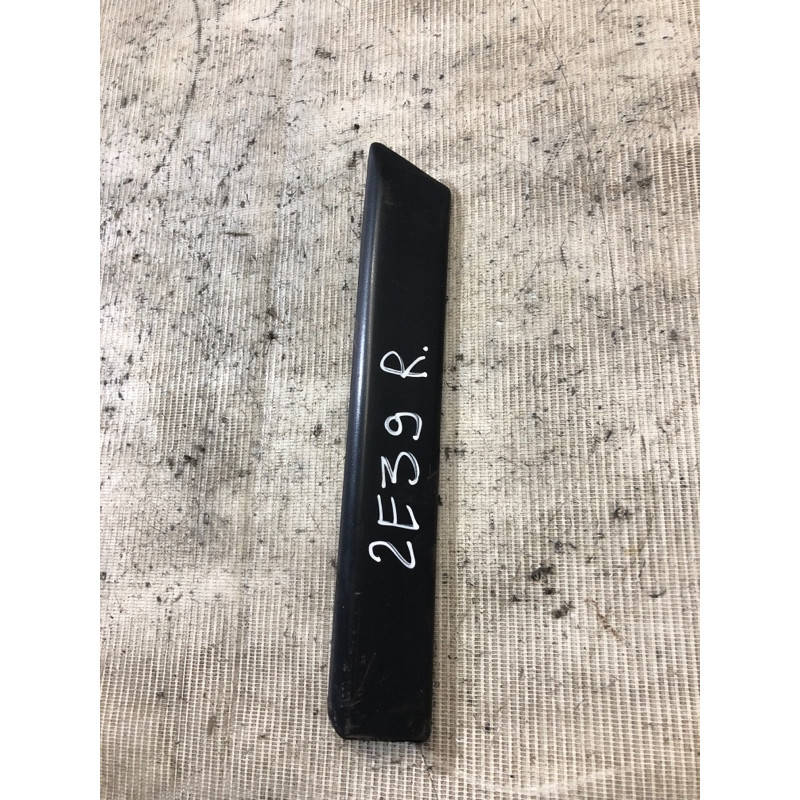 Молдинг крыла (кузов и элементы) BMW 5-series E39 1999 M51d25 51 13 8 184 482