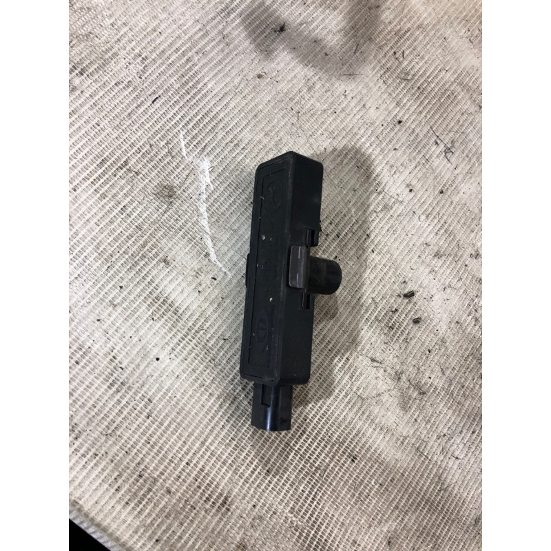 Датчик (электрика / датчики) Mercedes-Benz E-class W211 2006 3.2 M112.946 2208300272