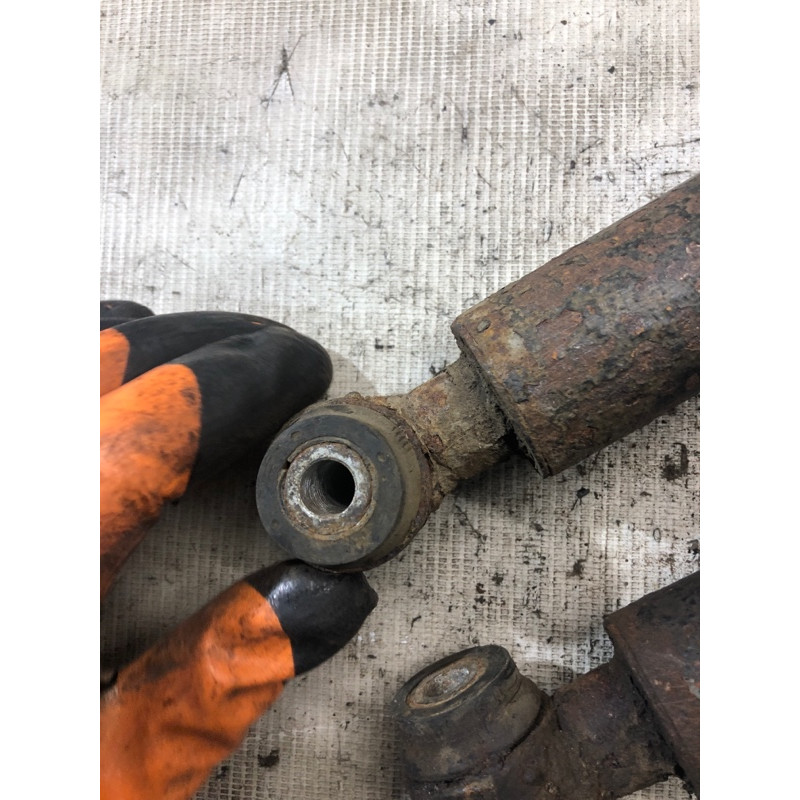 Амортизатор (подвеска) Mercedes-Benz E-class W211 2006 3.2 M112.946 A2113260900