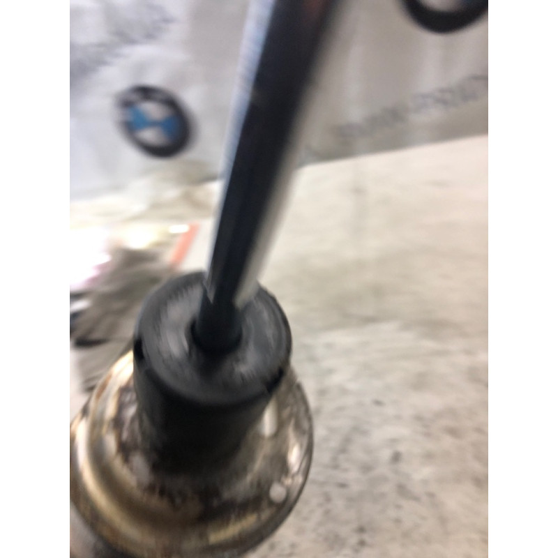 Амортизатор (подвеска) AUDI A4 B6 2003 2.0 ALT 8E0413031BS