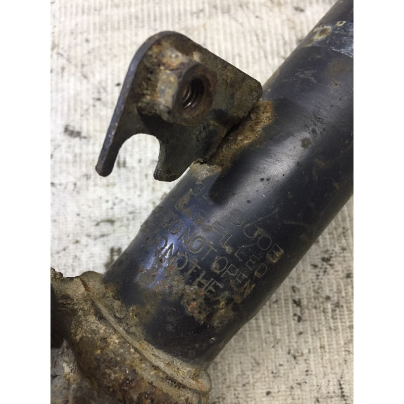 Амортизатор (подвеска) Mazda 6 GG 2002 2.0 RF5 GJ6W34900B