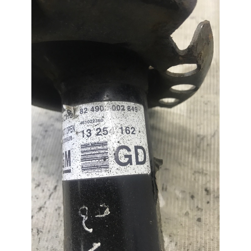 Амортизатор (подвеска) Opel Vectra C 2008 2.2 YH 13254162