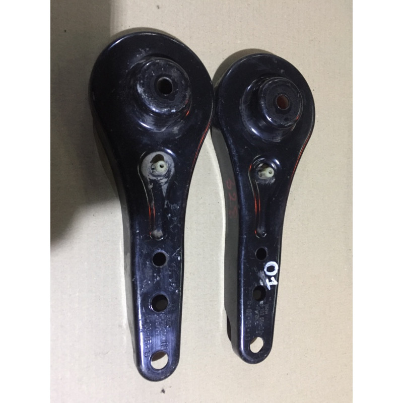 Кронштейн подрамника (подвеска) BMW 3-series F30 2013 N26B20 33326792554