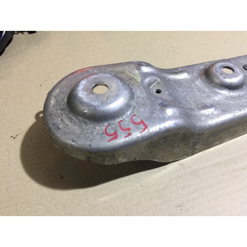 Кронштейн балки (подвеска) BMW 5-series F10 2013 N63B44 33326776150