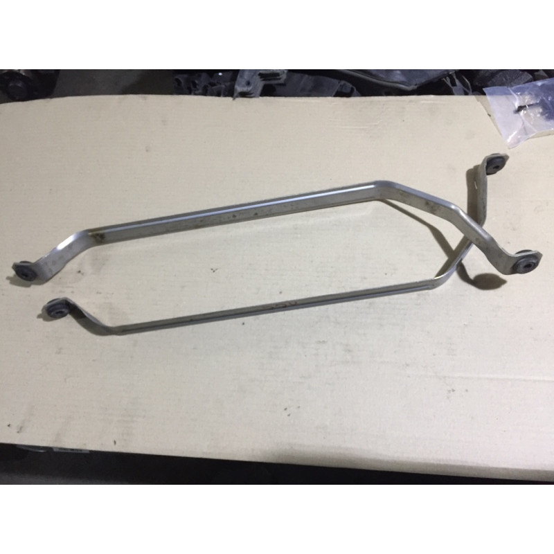 Крепление топливного бака (топливная система) BMW 5-series F10 2013 N63B44 16 11 7 053 972