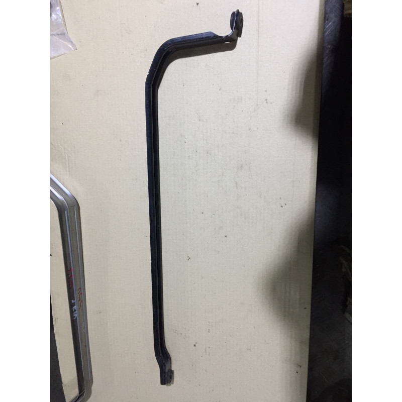 Кріплення паливного бака (паливна система) BMW 3-series F30 2013 N26B20 16 11 7 260 942