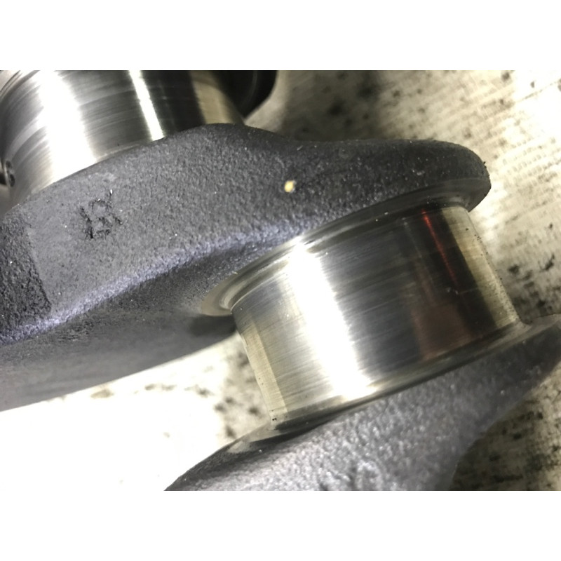 Коленвал (двигатель и элементы) BMW 3-series E30 1268149